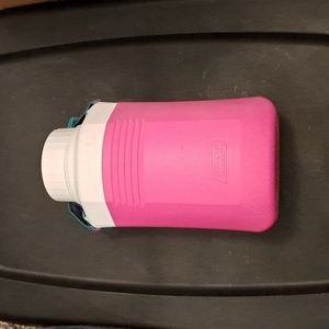 Coleman thermal beverage jug with drink spigot. Hot pink new!!